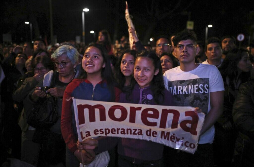 Oposición pierde votos y militantes; Morena los gana